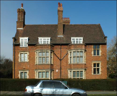 Meadway Court b